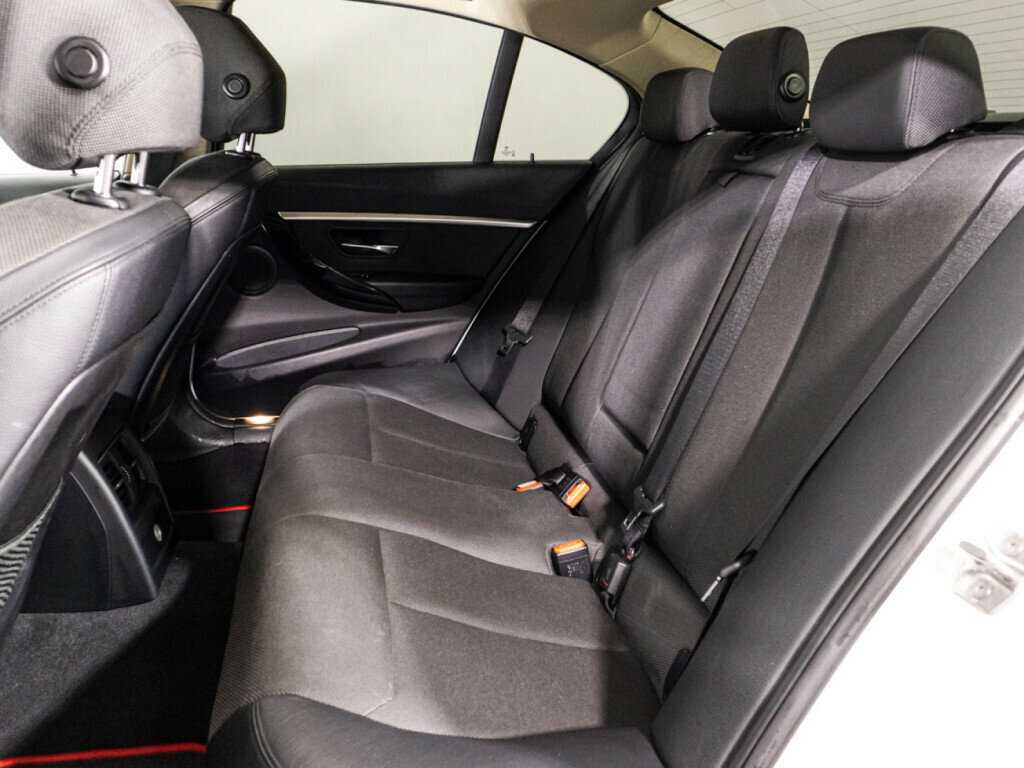 Купить BMW 3 серии, 2016, 176 790 км.. Фото: #9