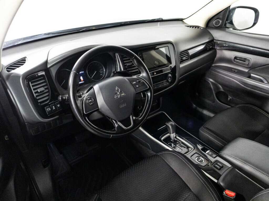 Купить Mitsubishi Outlander, 2019, 125 248 км.. Фото: #10