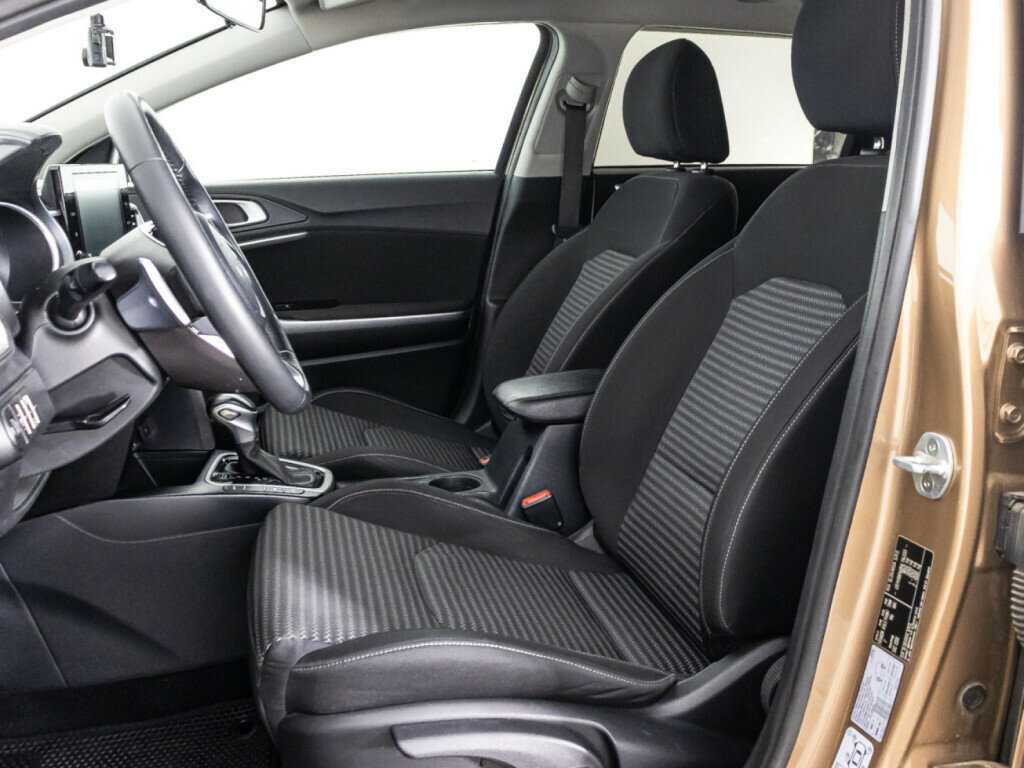 Купить Kia Ceed, 2021, 73 085 км.. Фото: #15