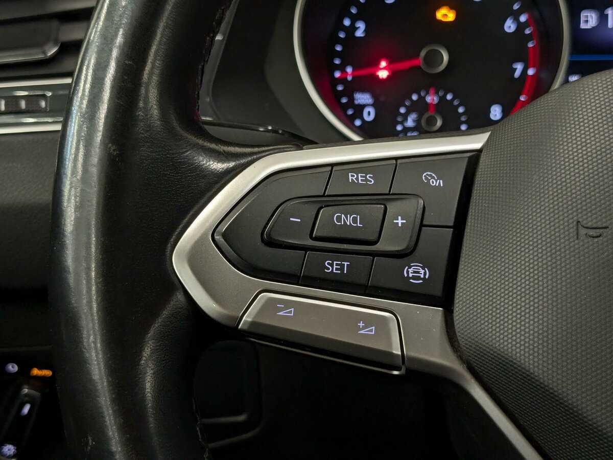 Купить Volkswagen Tiguan, 2021, 154 692 км.. Фото: #25
