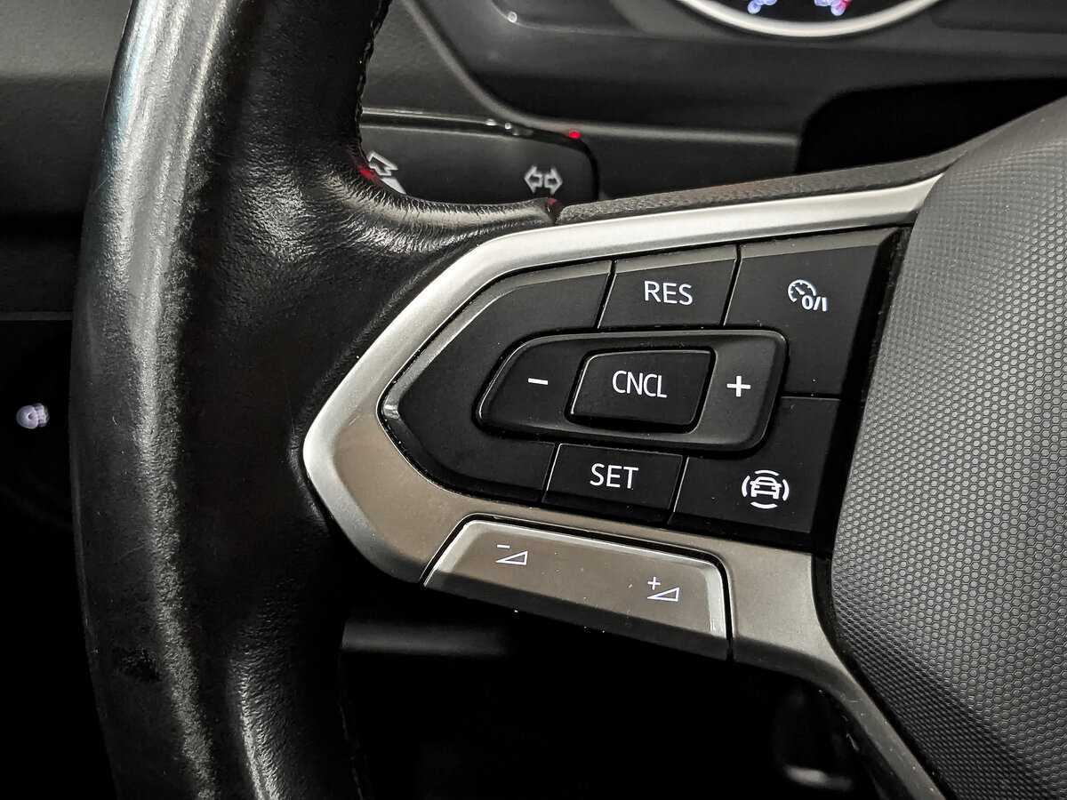 Купить Volkswagen Tiguan, 2021, 157 146 км.. Фото: #25