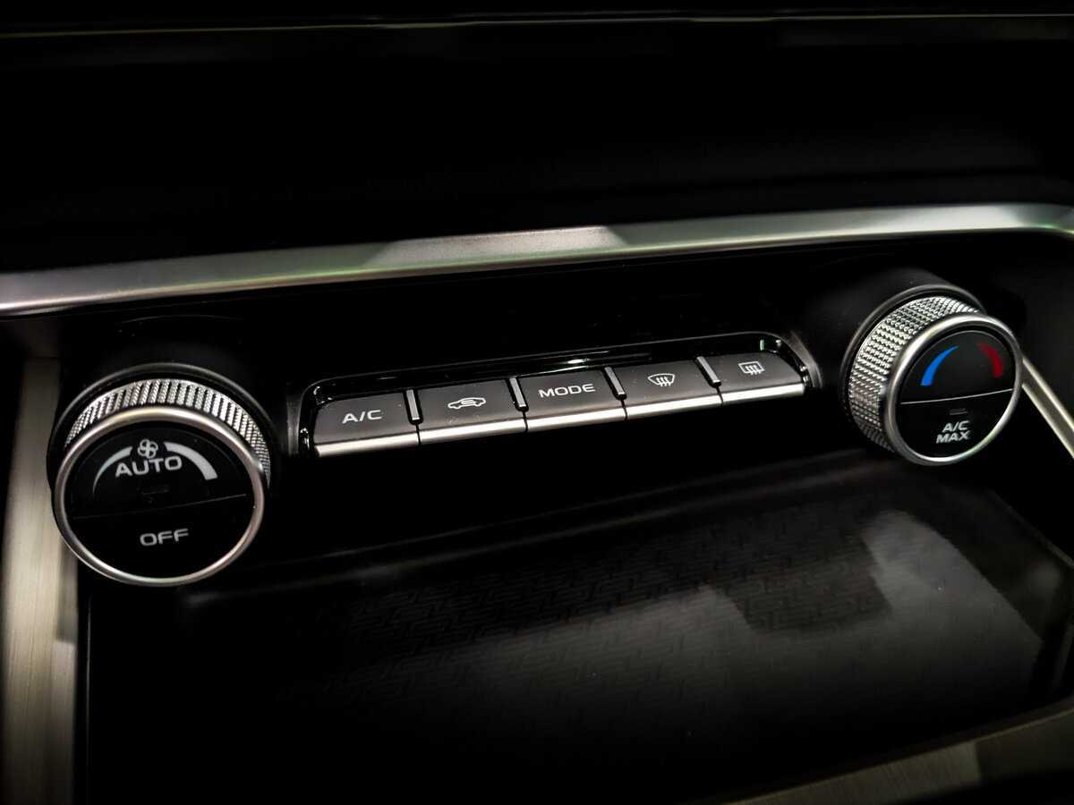 Купить Джили Кулрэй, 2021, 45 602 км.. Фото: #21