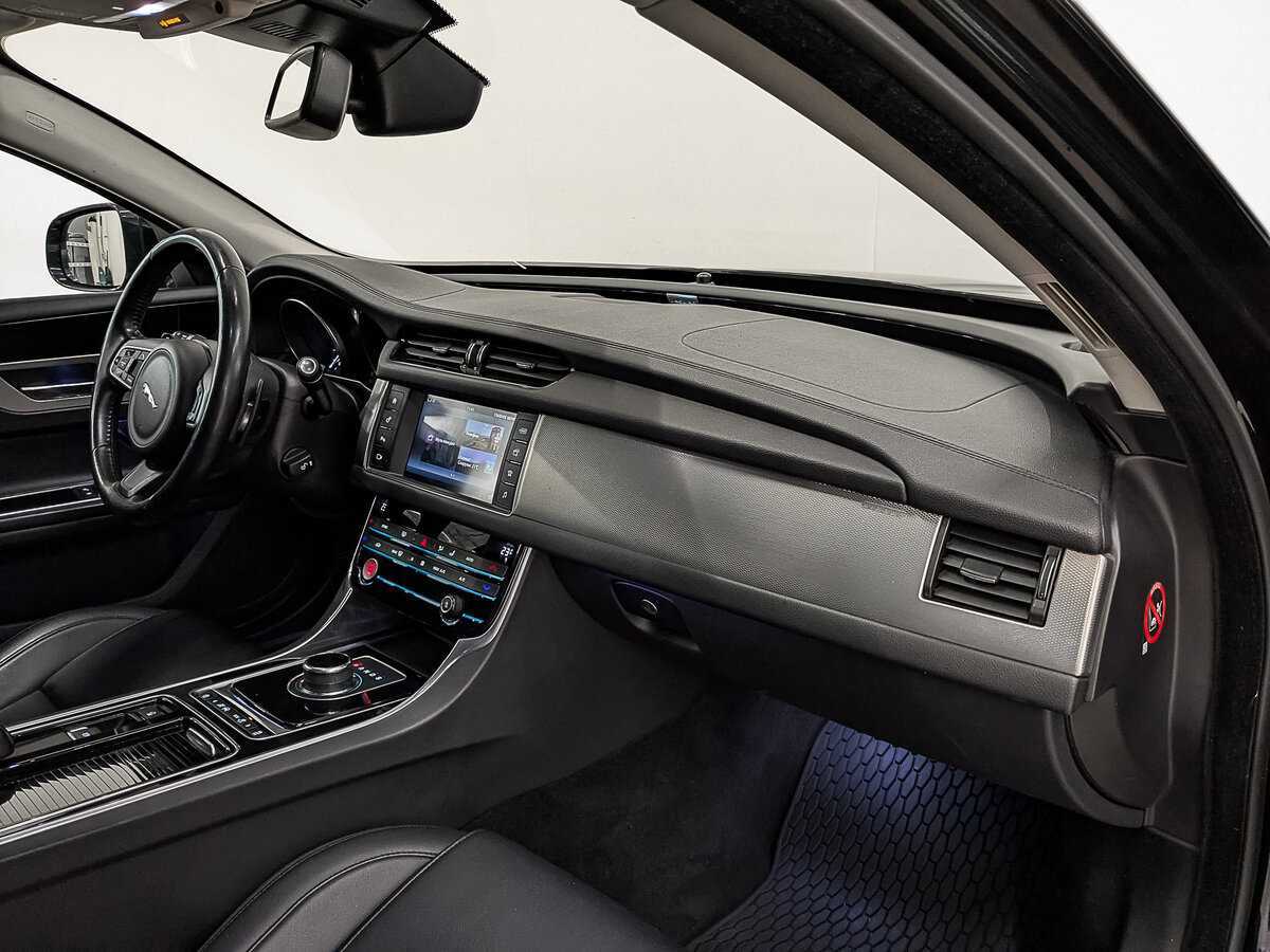 Купить Jaguar XF, 2017, 85 309 км.. Фото: #10