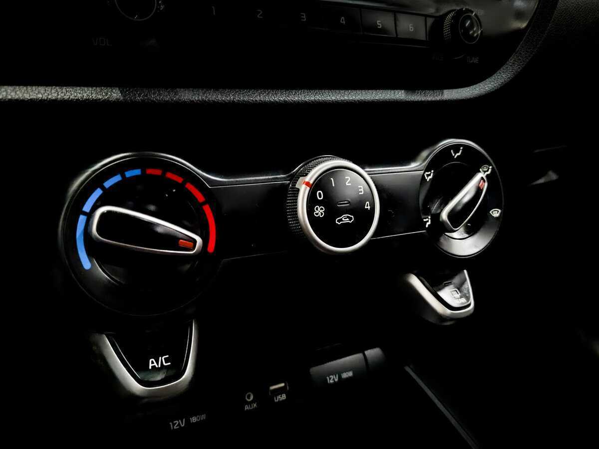 Купить Kia Rio, 2020, 189 131 км.. Фото: #22