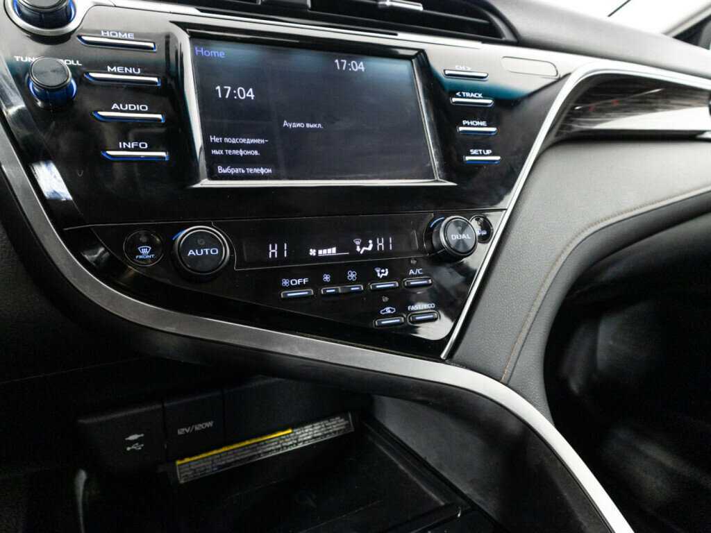 Купить Toyota Camry, 2018, 147 229 км.. Фото: #15