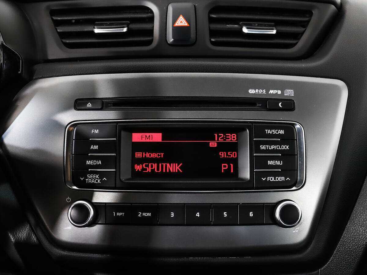 Купить Киа Рио, 2017, 140 738 км.. Фото: #12