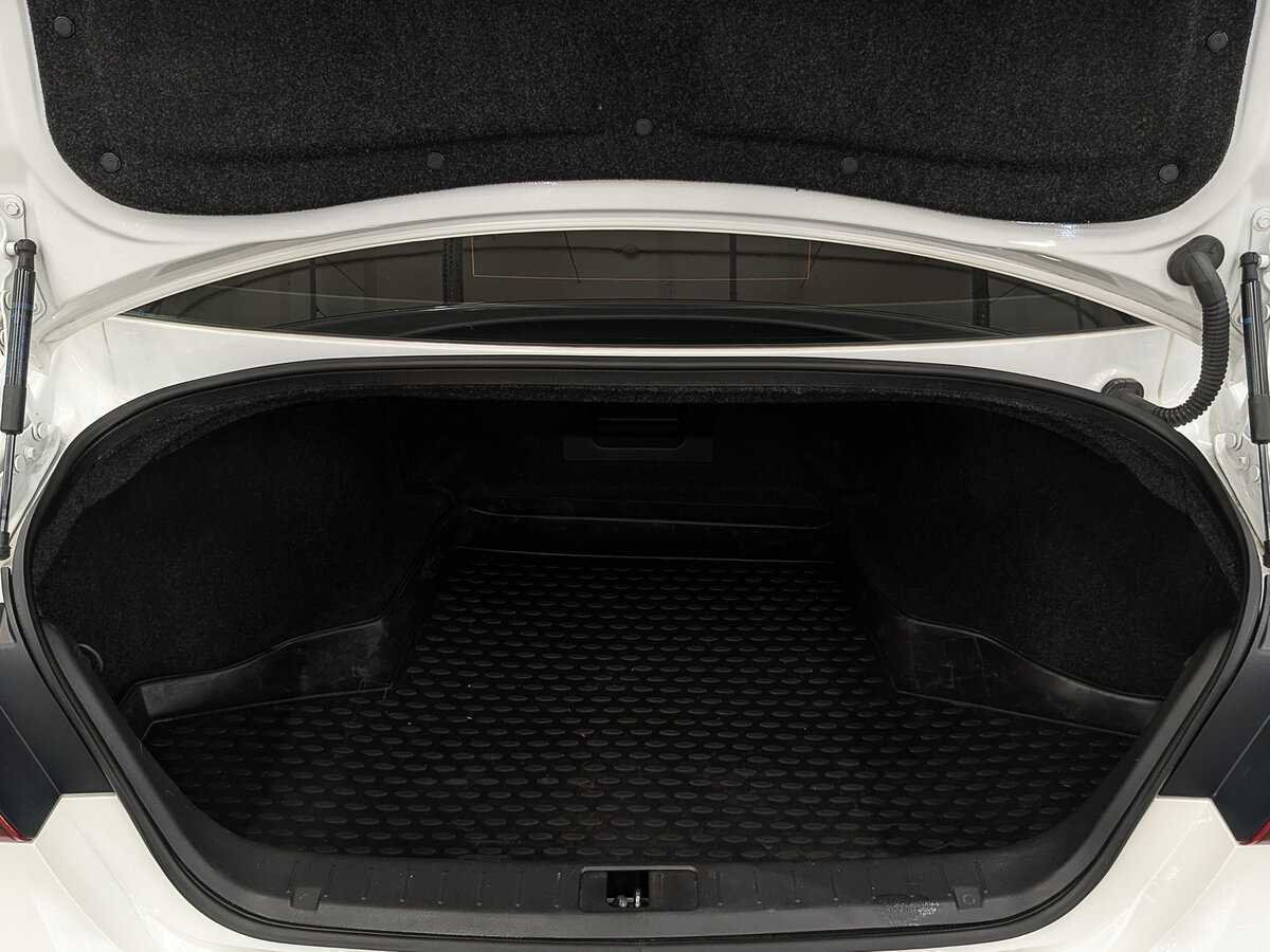 Купить Infiniti Q70, 2016, 88 021 км.. Фото: #9