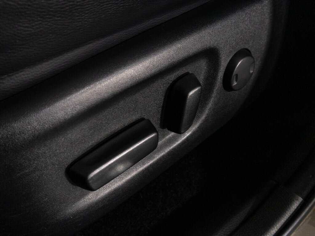 Купить Toyota RAV4, 2017, 183 665 км.. Фото: #16