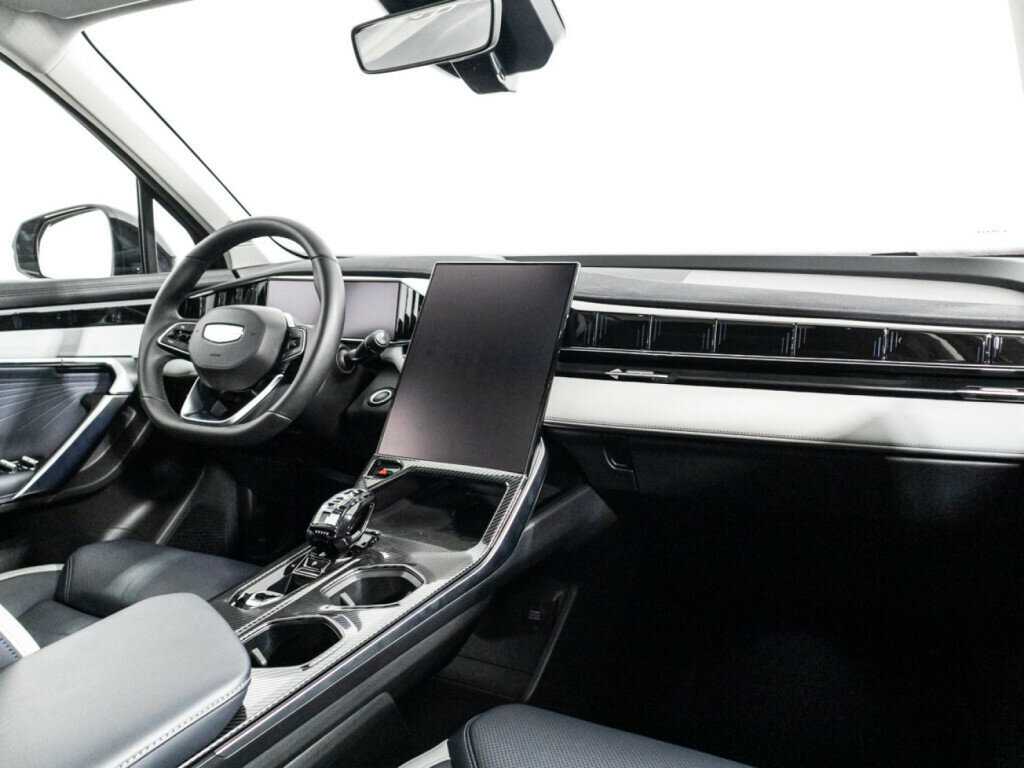 Купить Geely Atlas, 2023, 21 500 км.. Фото: #8