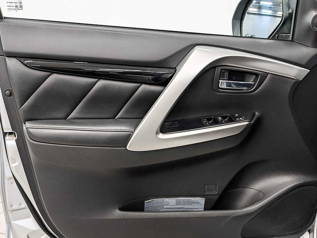 Купить Mitsubishi Pajero Sport, 2020, 135 846 км.. Фото: #18