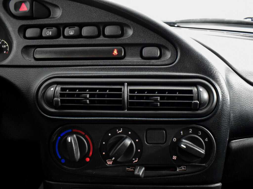 Купить Chevrolet Niva, 2017, 100 396 км.. Фото: #12