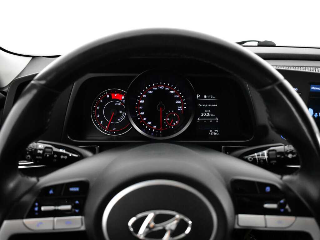Купить Hyundai Elantra, 2021, 42 756 км.. Фото: #10