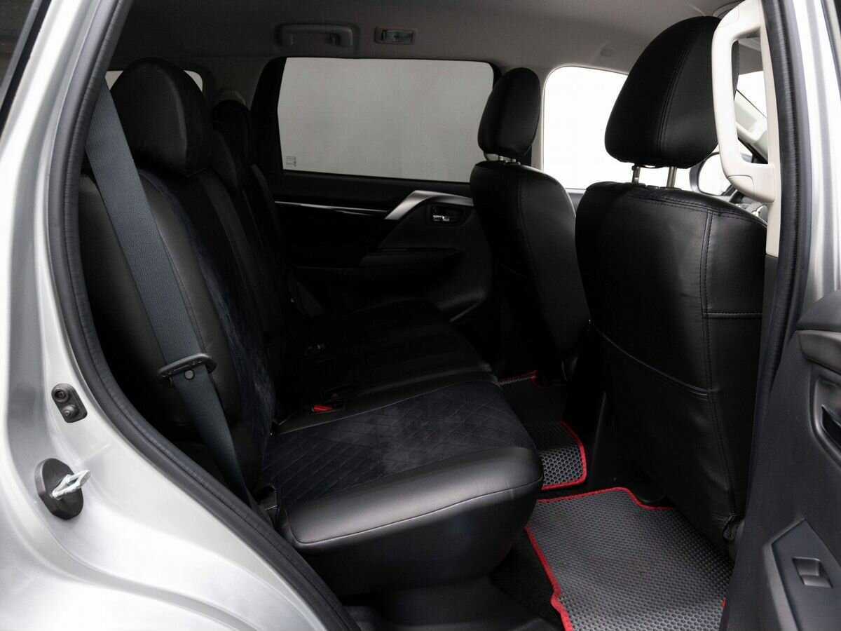 Купить Mitsubishi Pajero Sport, 2017, 111 378 км.. Фото: #10