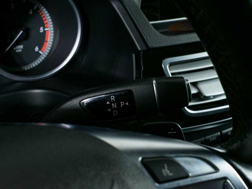 Купить Mercedes-Benz E-Класс, 2014, 184 556 км.. Фото: #13