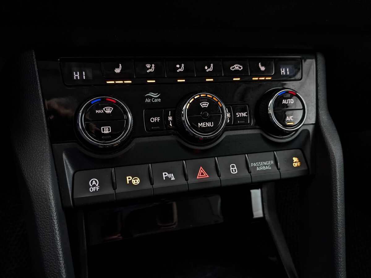 Купить Skoda Karoq, 2020, 86 205 км.. Фото: #18