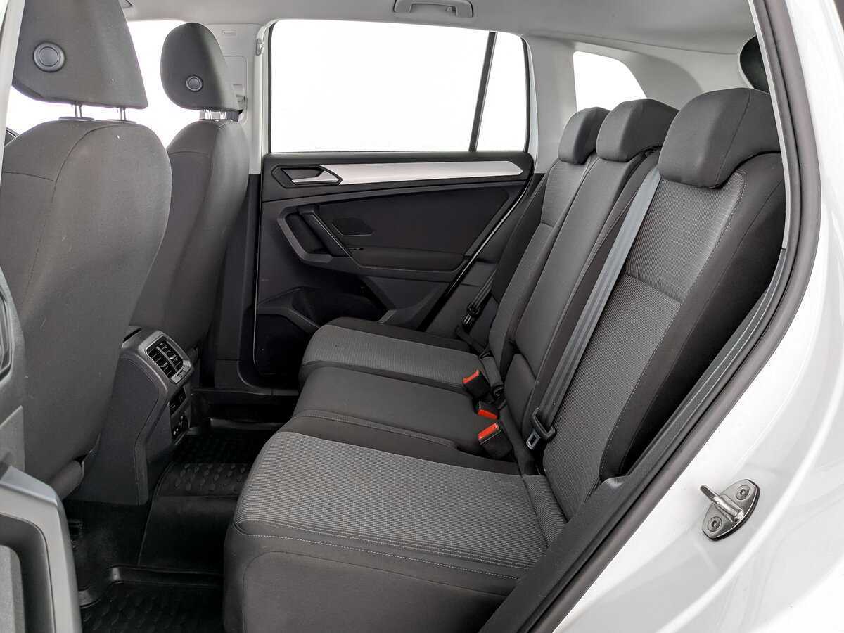 Купить Volkswagen Tiguan, 2021, 159 893 км.. Фото: #11