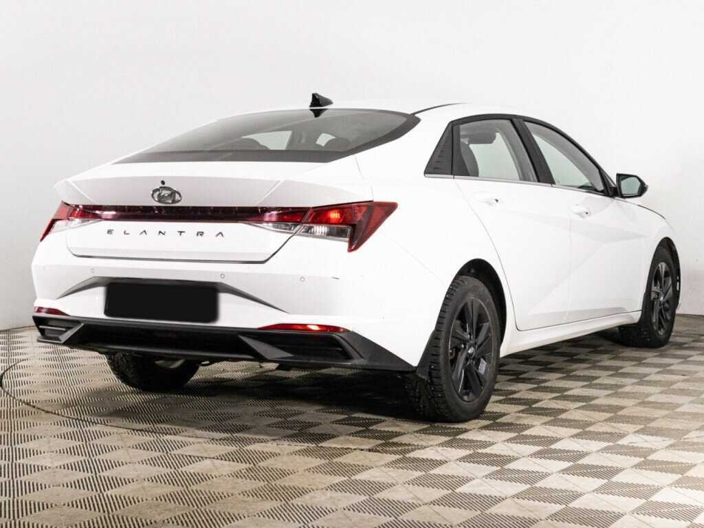 Купить Hyundai Elantra, 2021, 86 488 км.. Фото: #4