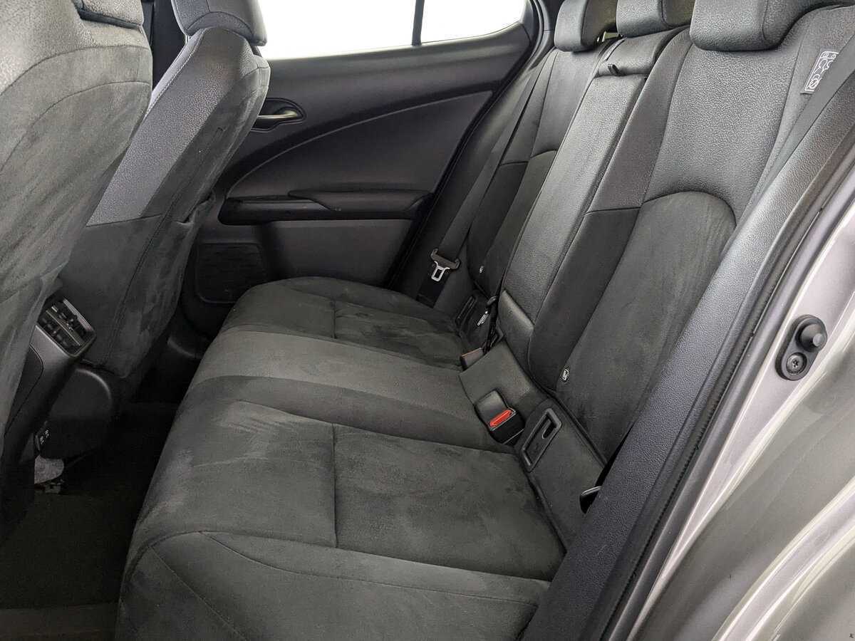 Купить Lexus UX, 2020, 49 869 км.. Фото: #17