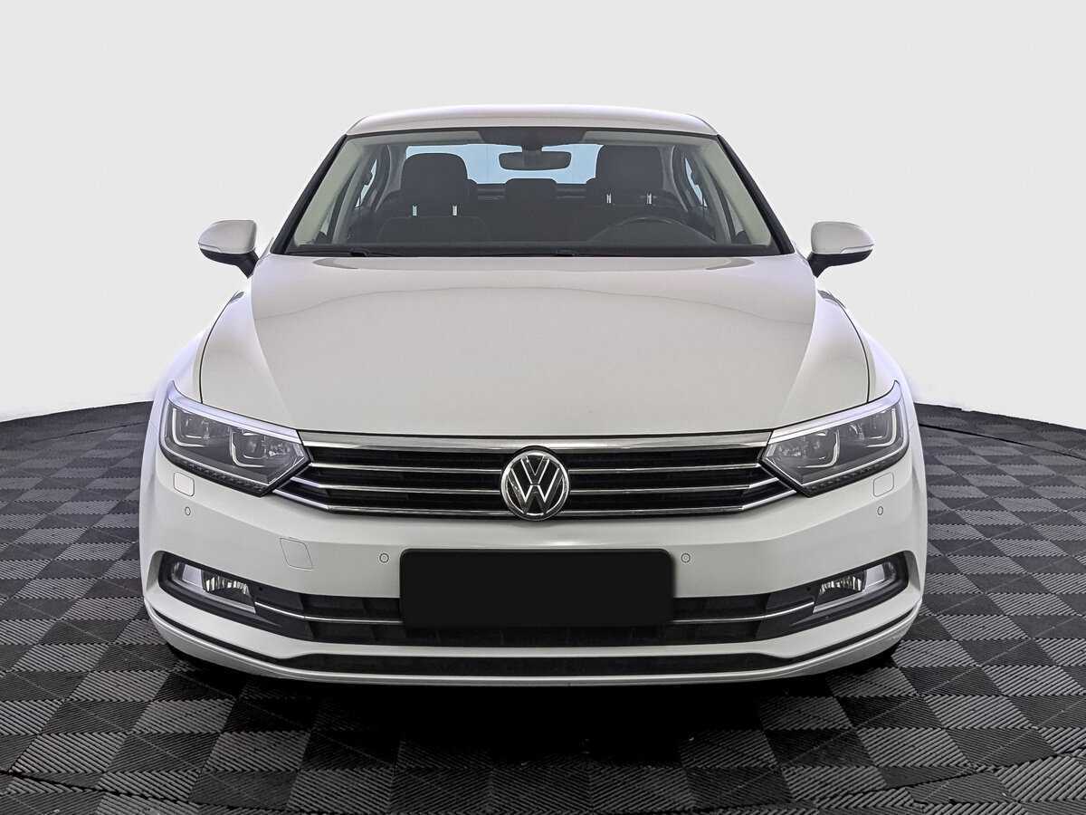 Купить Volkswagen Passat, 2019, 43 971 км.. Фото: #1