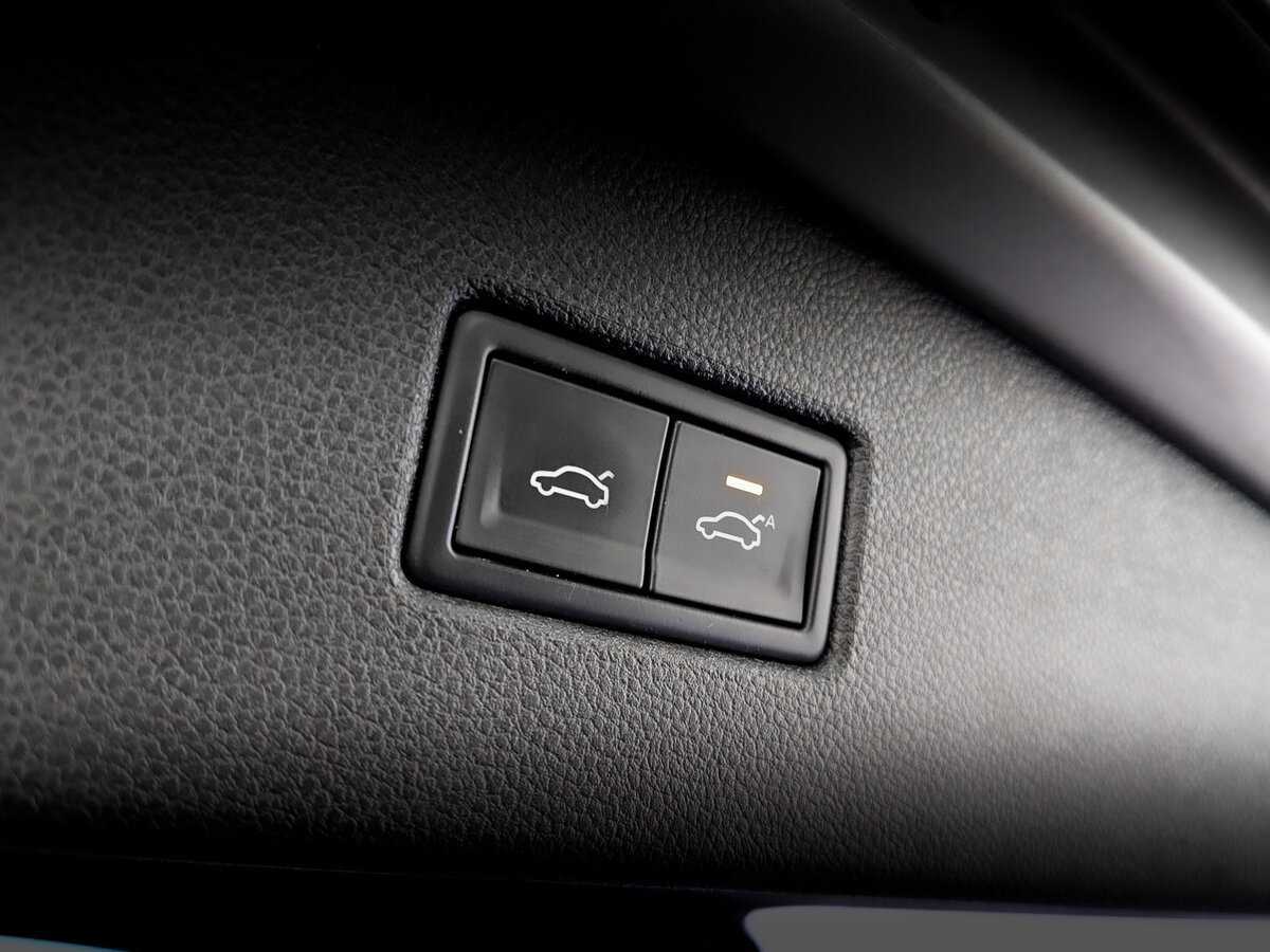 Купить Volkswagen Tiguan, 2019, 106 890 км.. Фото: #24