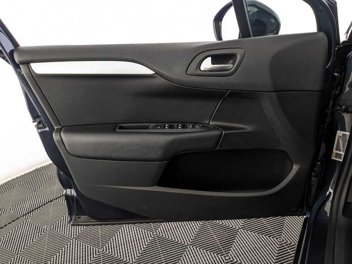 Купить Citroen C4, 2021, 68 316 км.. Фото: #18