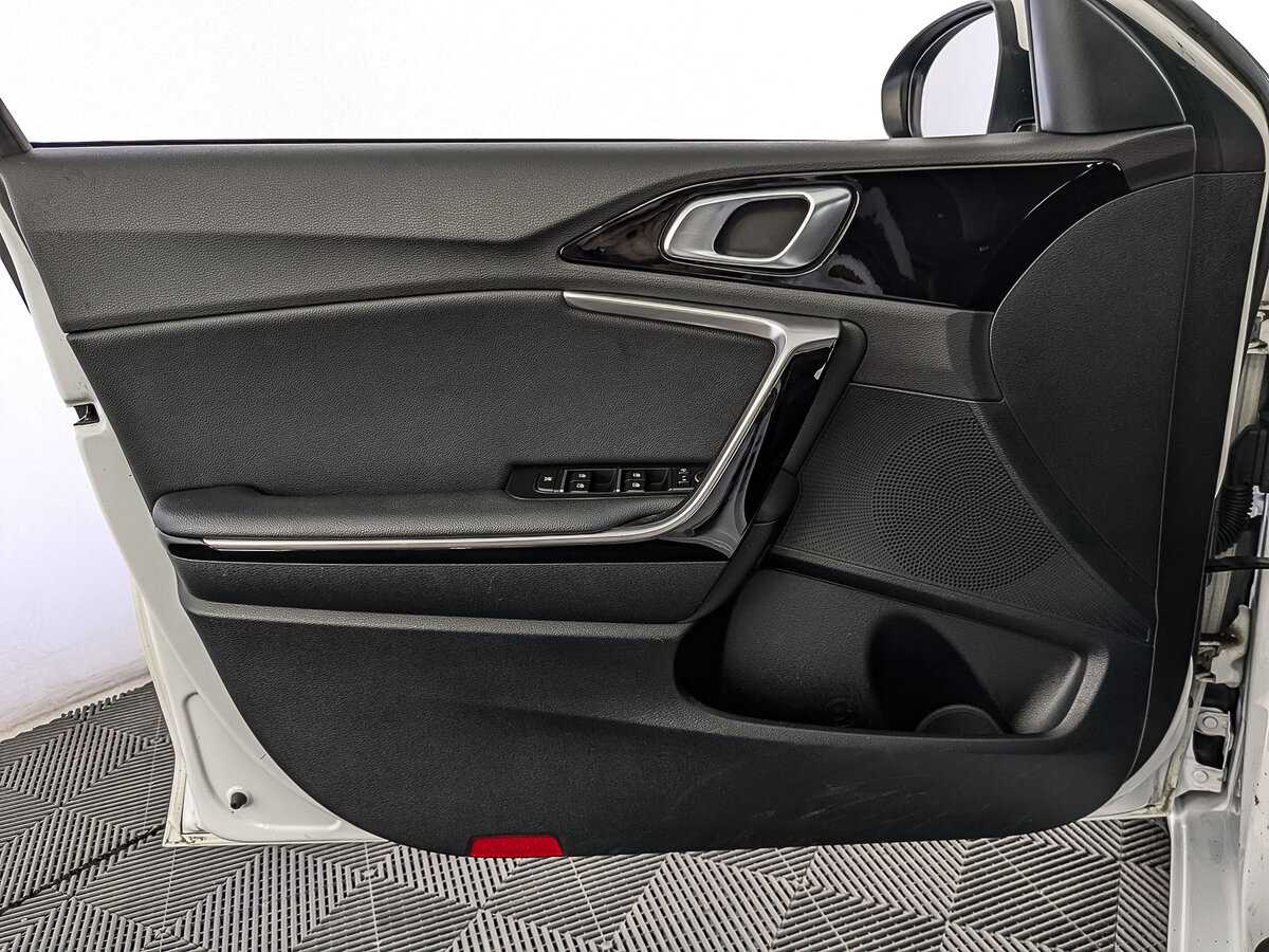 Купить Kia Ceed, 2021, 31 000 км.. Фото: #18