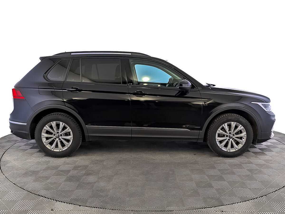 Купить Volkswagen Tiguan, 2021, 79 000 км.. Фото: #3