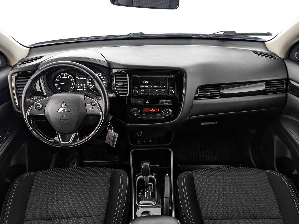 Купить Mitsubishi Outlander, 2019, 71 433 км.. Фото: #13
