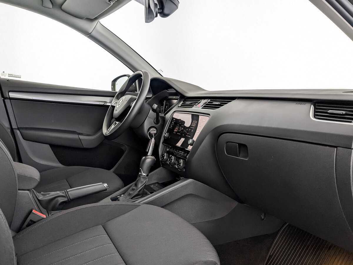 Купить Skoda Octavia, 2019, 44 196 км.. Фото: #10