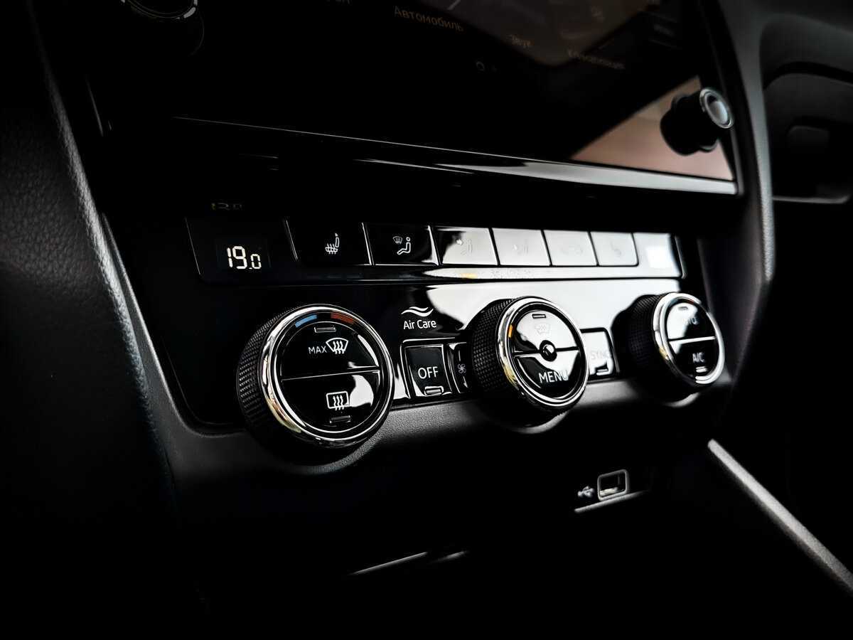 Купить Skoda Octavia, 2019, 44 196 км.. Фото: #25