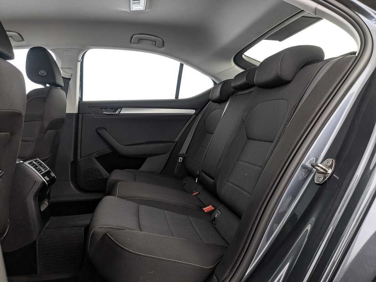 Купить Skoda Superb, 2019, 155 899 км.. Фото: #17