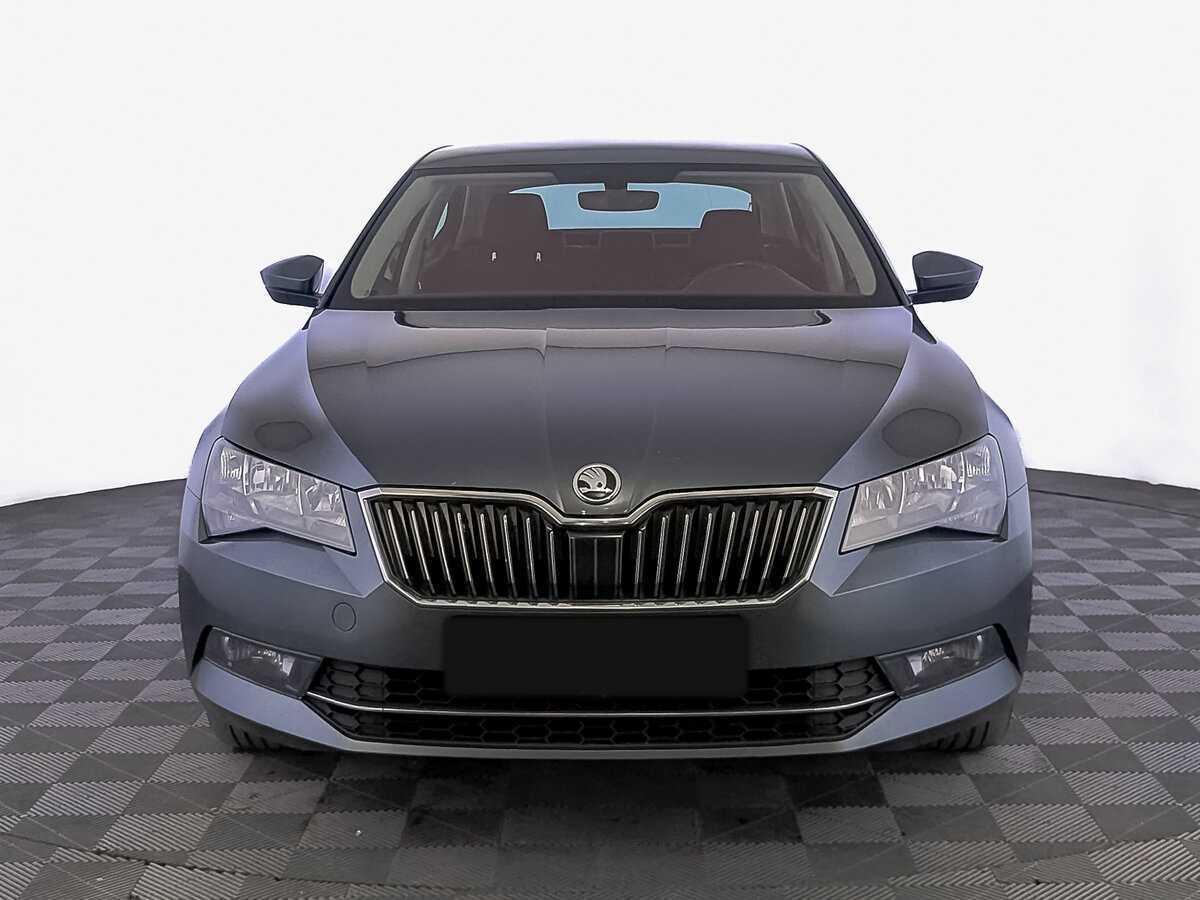 Купить Skoda Superb, 2019, 121 088 км.. Фото: #1