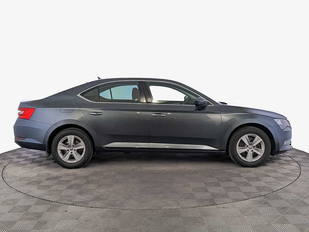Купить Skoda Superb, 2019, 121 088 км.. Фото: #3