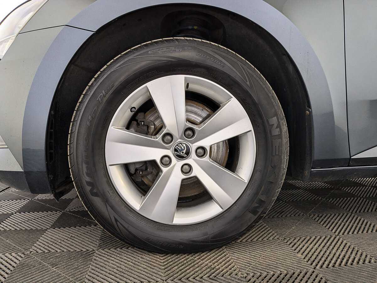 Купить Skoda Superb, 2019, 121 088 км.. Фото: #11