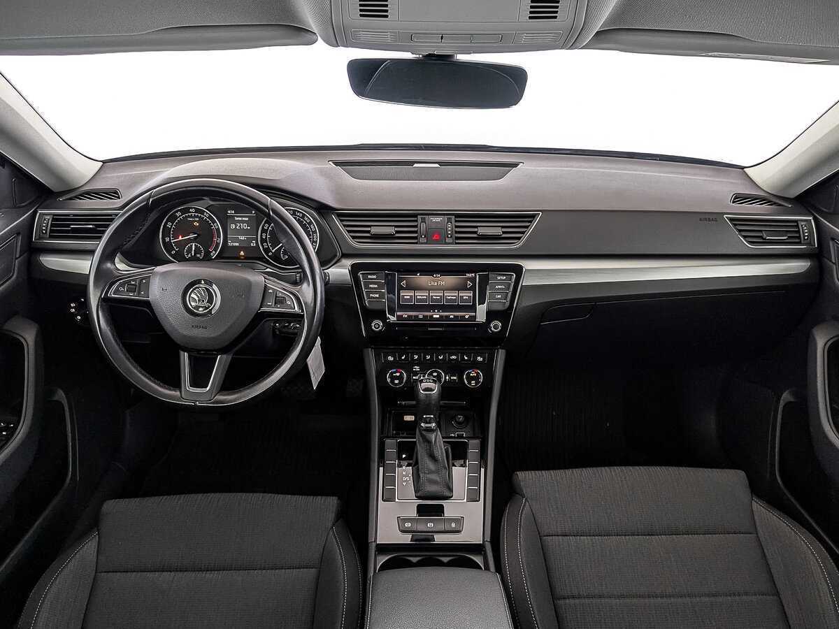 Купить Skoda Superb, 2019, 121 088 км.. Фото: #13