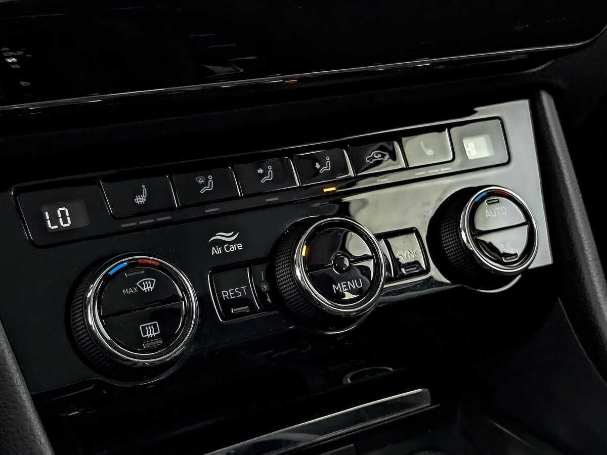 Купить Skoda Superb, 2018, 68 947 км.. Фото: #19