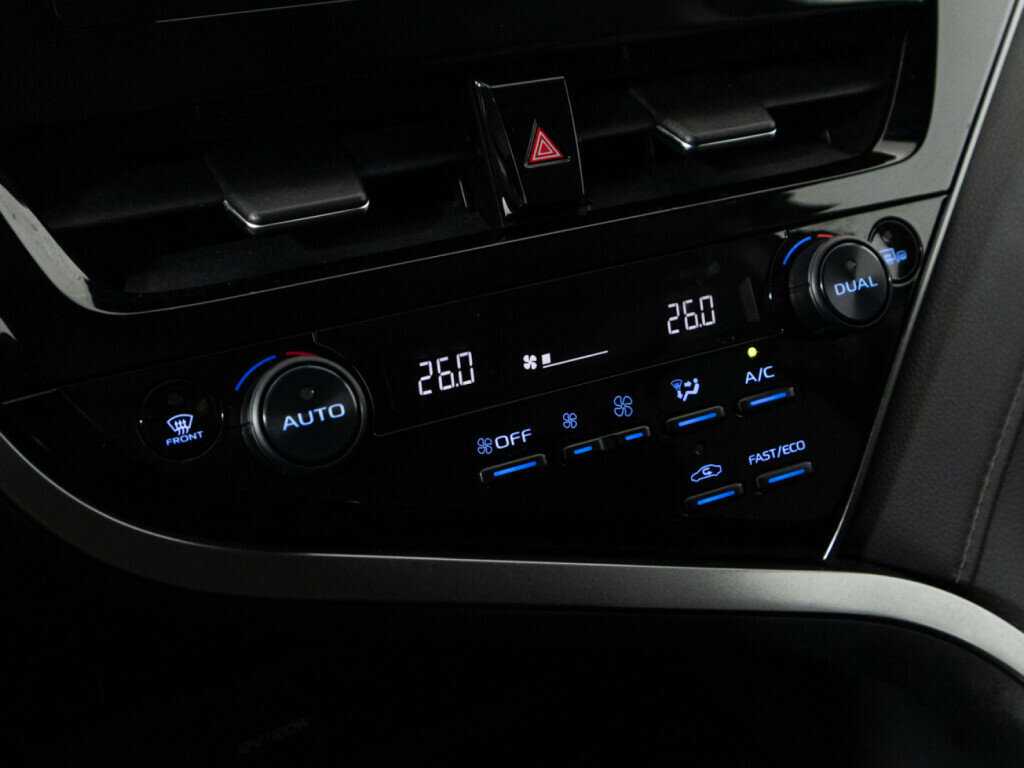 Купить Toyota Camry, 2021, 92 102 км.. Фото: #15