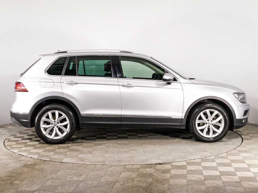 Купить Volkswagen Tiguan, 2019, 90 940 км.. Фото: #3