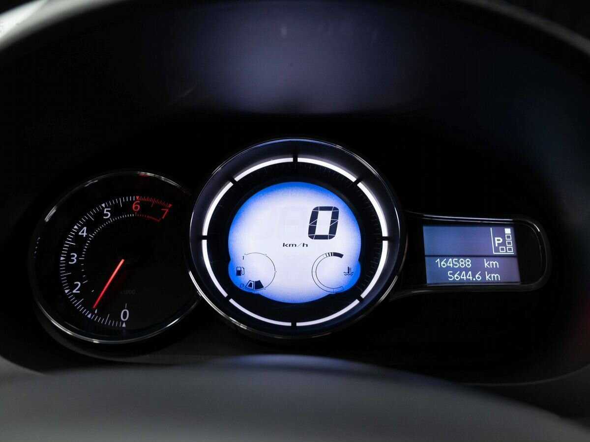 Купить Renault Fluence, 2013, 164 000 км.. Фото: #16