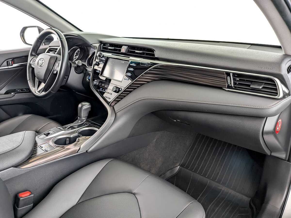 Купить Toyota Camry, 2019, 86 000 км.. Фото: #10