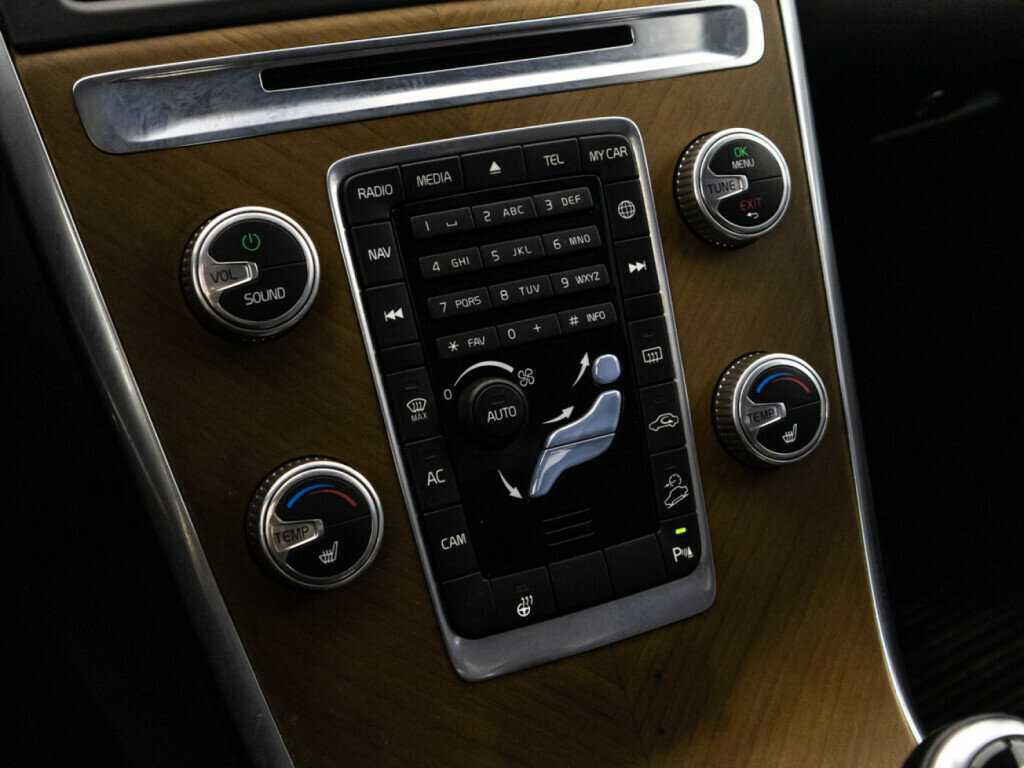 Купить Volvo XC60, 2014, 127 572 км.. Фото: #15