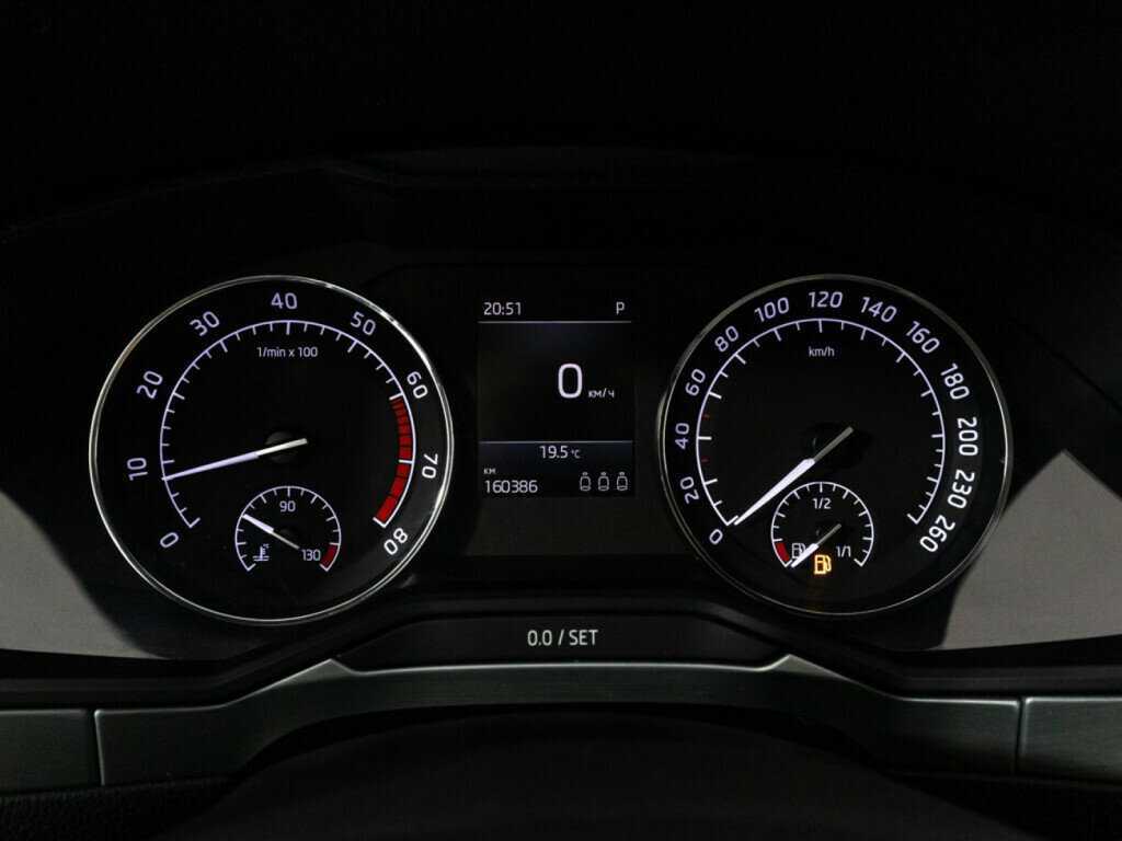 Купить Skoda Superb, 2018, 160 211 км.. Фото: #11