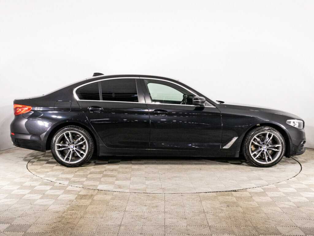 Купить BMW 5 серии, 2018, 147 719 км.. Фото: #3