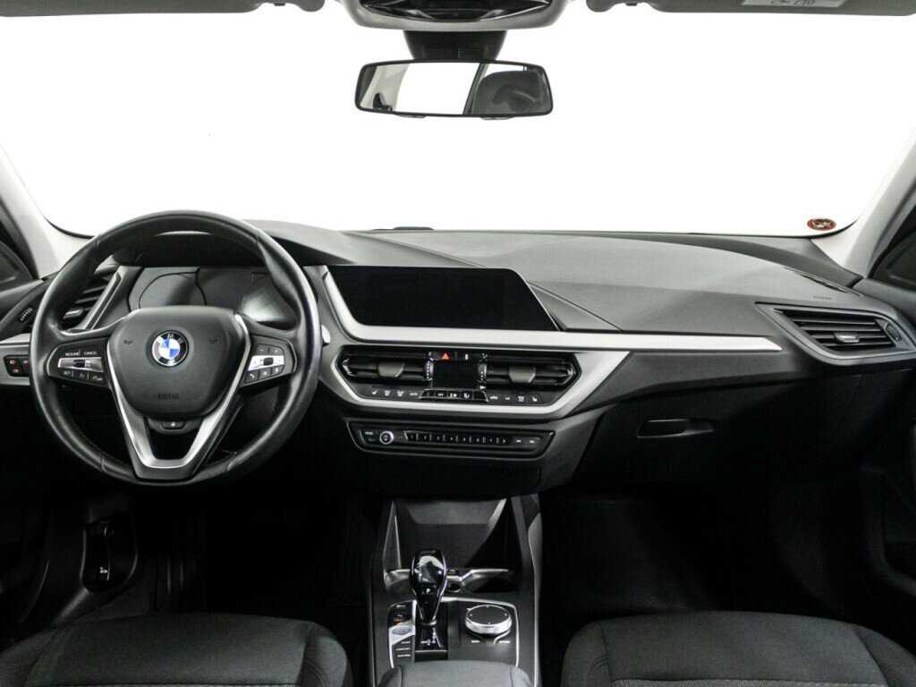Купить BMW 1 серии, 2019, 140 424 км.. Фото: #12