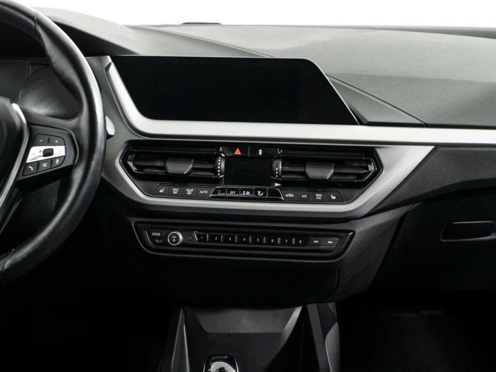 Купить BMW 1 серии, 2019, 140 424 км.. Фото: #13