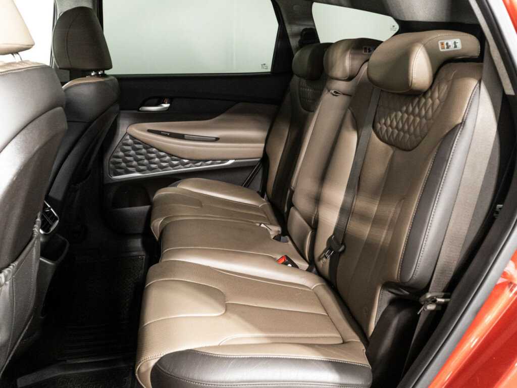 Купить Hyundai Santa Fe, 2019, 110 775 км.. Фото: #9