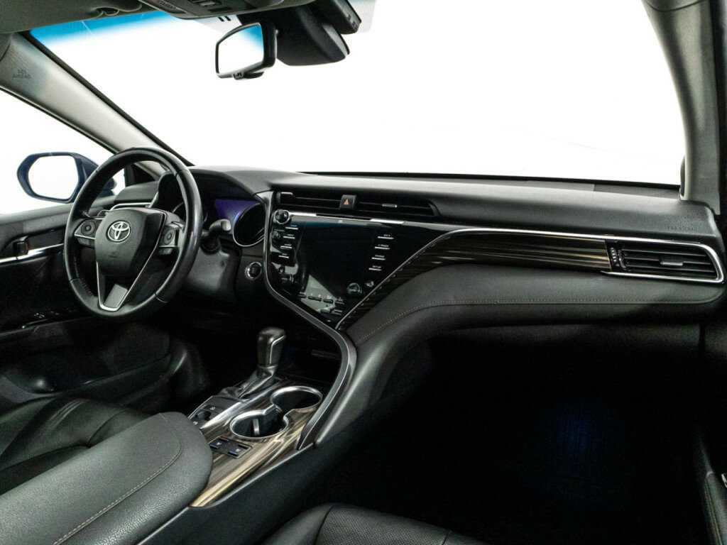 Купить Toyota Camry, 2019, 127 722 км.. Фото: #8