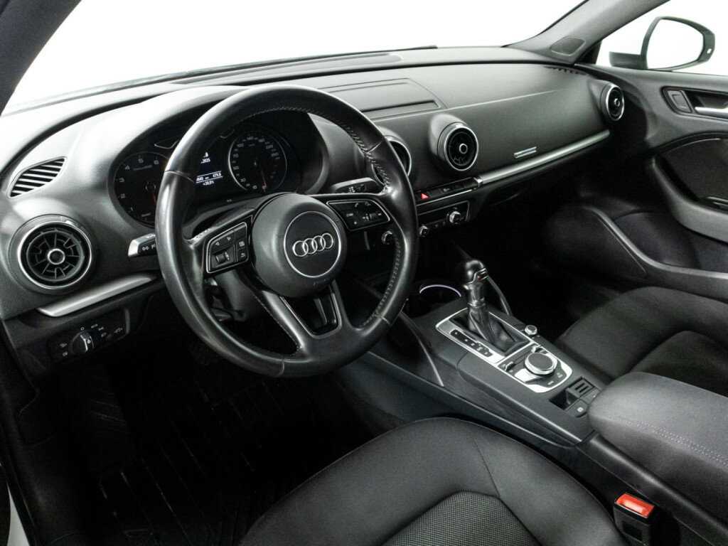 Купить Audi A3, 2019, 129 762 км.. Фото: #10