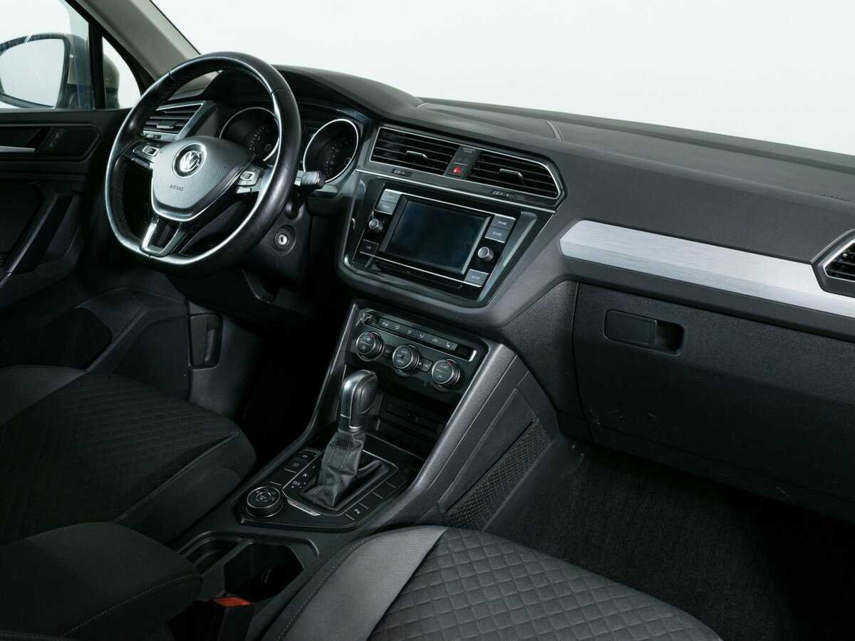 Купить Volkswagen Tiguan, 2018, 117 170 км.. Фото: #7