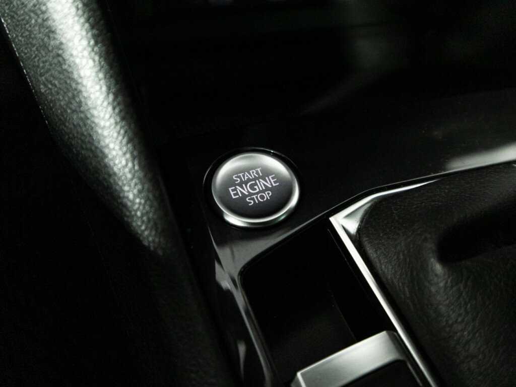 Купить Volkswagen Tiguan, 2021, 71 897 км.. Фото: #19